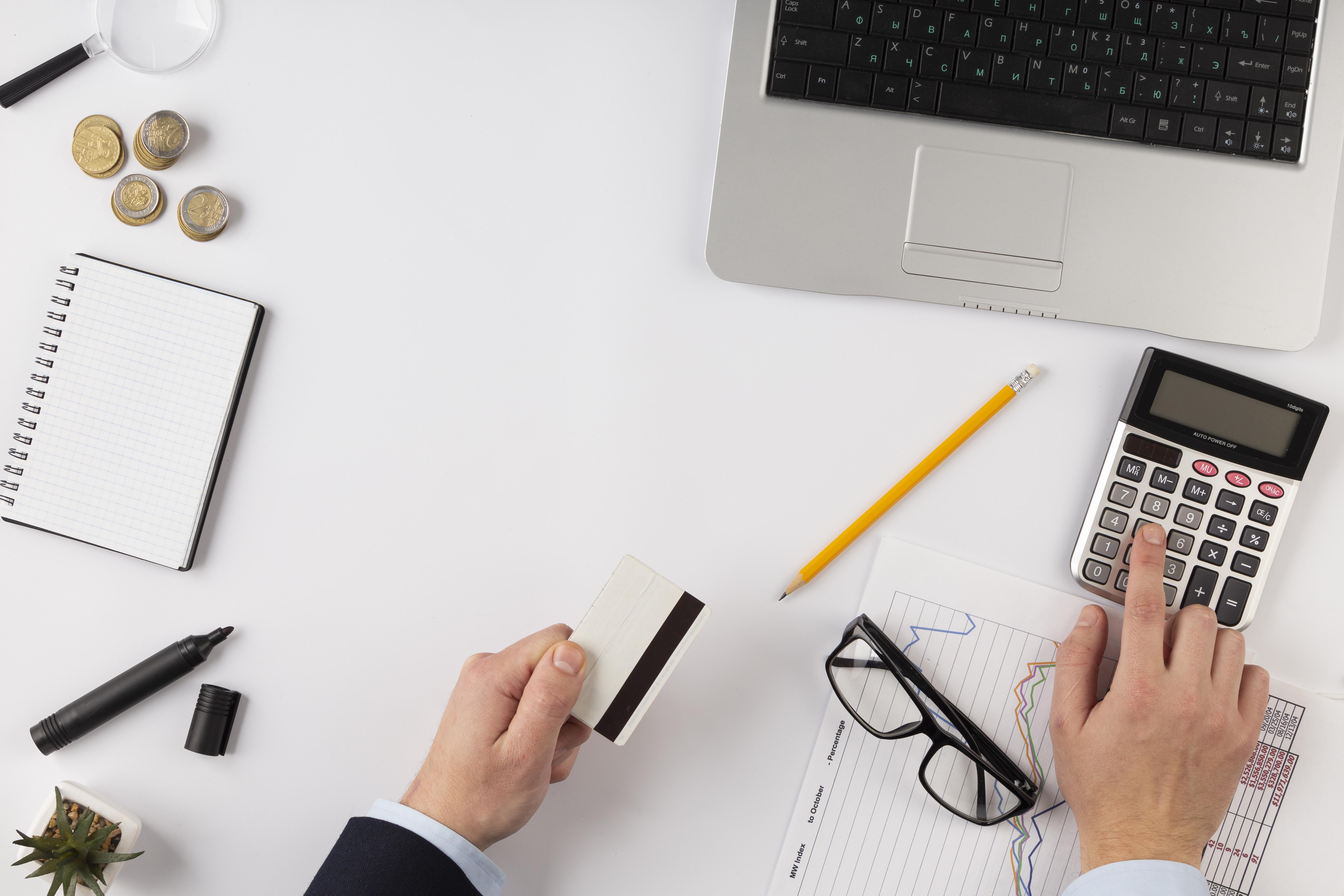 co-sposobilo-zavedenie-danovych-licencii